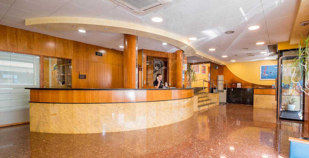 Hotel Checkin Montpalau Pineda de Mar Exterior photo